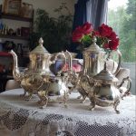 خریدار سرویس چای خوری نقره‌ (خریدار تی‌ست‌های نقره) با قیمت توافقی